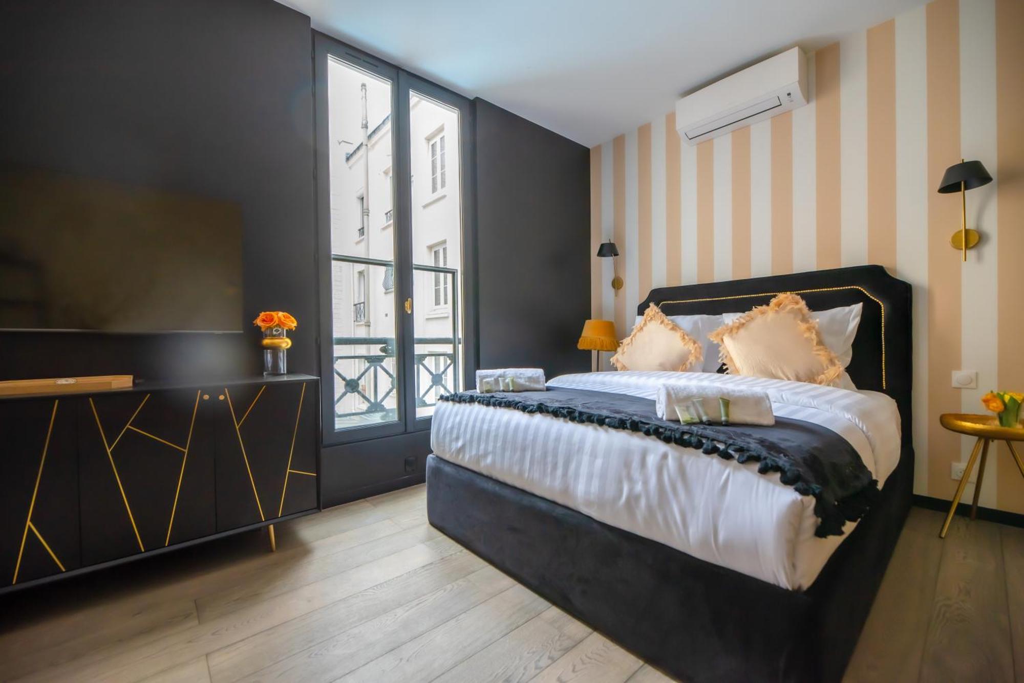 Monsieur Montmartre - Moulin Rouge Residence Paryż Zewnętrze zdjęcie