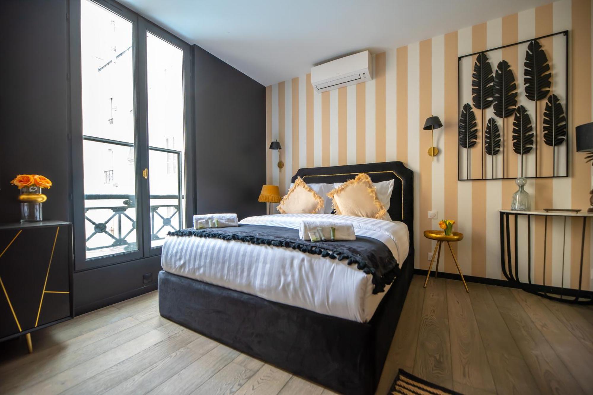 Monsieur Montmartre - Moulin Rouge Residence Paryż Zewnętrze zdjęcie