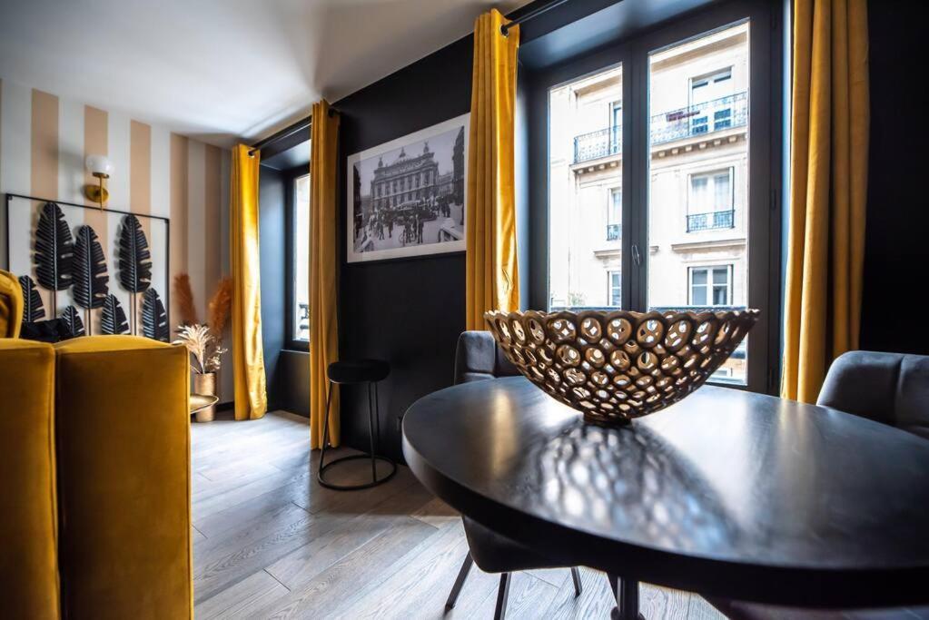 Monsieur Montmartre - Moulin Rouge Residence Paryż Zewnętrze zdjęcie