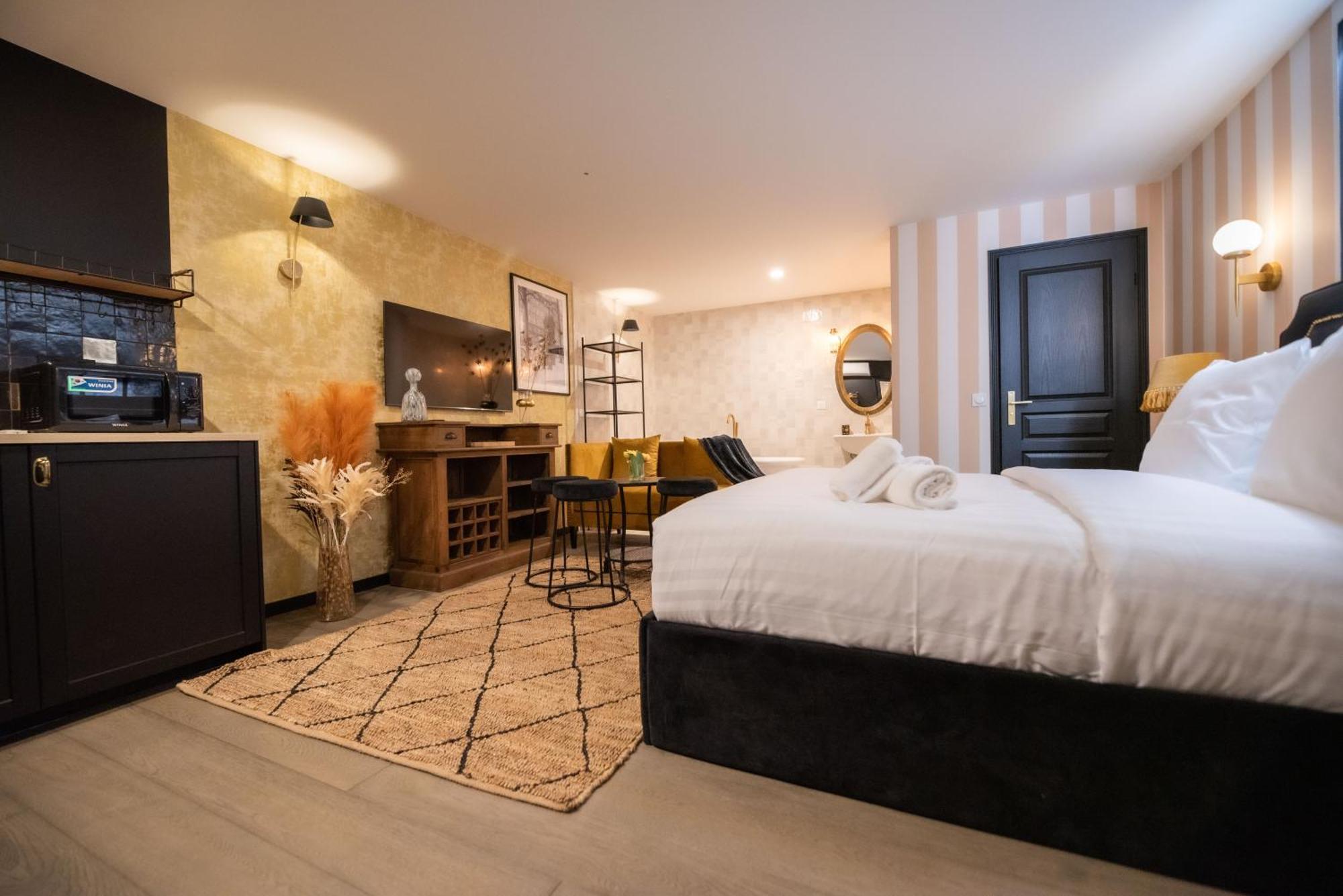 Monsieur Montmartre - Moulin Rouge Residence Paryż Zewnętrze zdjęcie