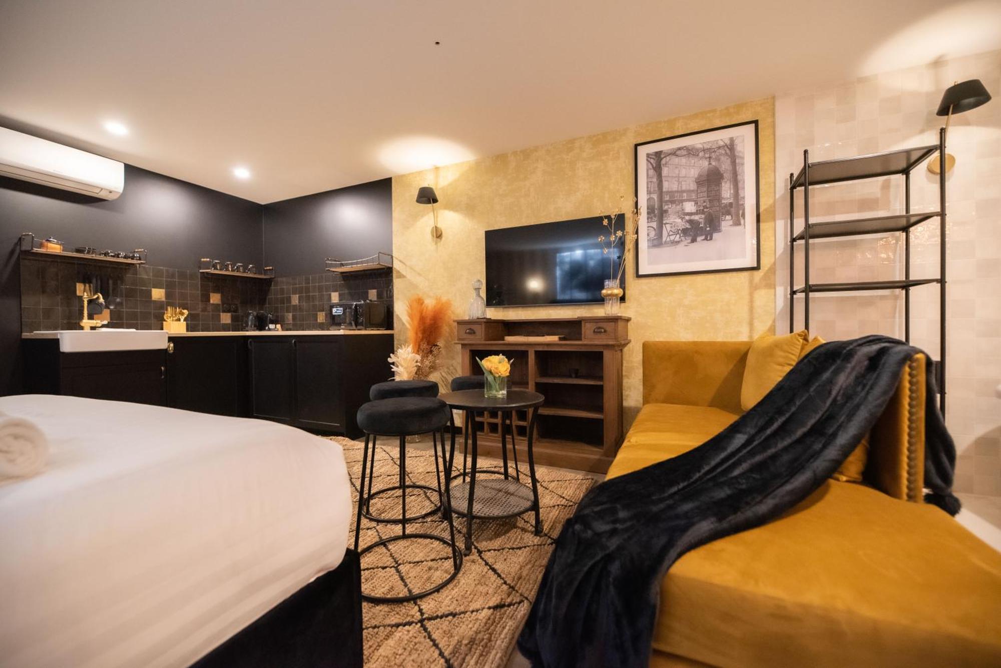 Monsieur Montmartre - Moulin Rouge Residence Paryż Zewnętrze zdjęcie